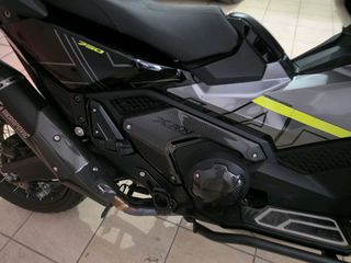 Honda X-ADV 2024 special edition-thumb-5