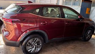 Nissan Qashqai 2021 Premium 1.3 DiG-T Turbo-thumb-1