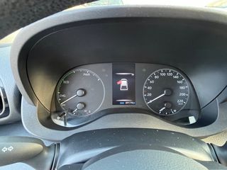 Toyota Yaris 2022 HYBRID AUTOMATIC HDF BUSINESS-thumb-13