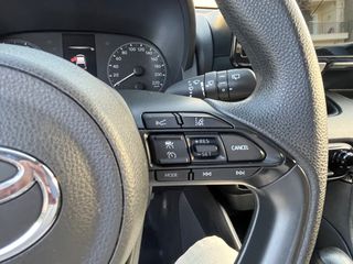Toyota Yaris 2022 HYBRID AUTOMATIC HDF BUSINESS-thumb-15