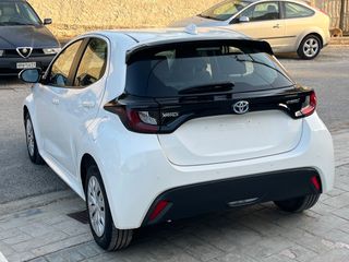 Toyota Yaris 2022 HYBRID AUTOMATIC HDF BUSINESS-thumb-6