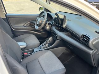Toyota Yaris 2022 HYBRID AUTOMATIC HDF BUSINESS-thumb-22
