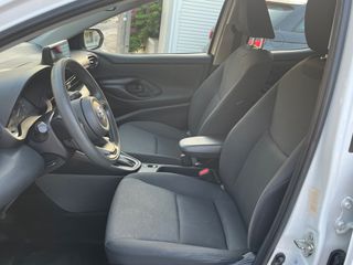 Toyota Yaris 2022 HYBRID AUTOMATIC HDF BUSINESS-thumb-27
