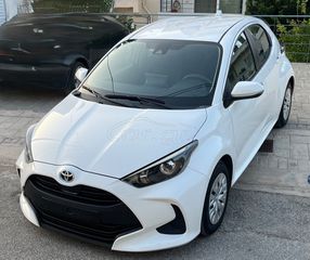 Toyota Yaris 2022 HYBRID AUTOMATIC HDF BUSINESS