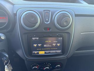 Dacia Dokker 2016 Stepway-thumb-13