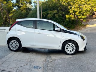Toyota Aygo 2021 AUTOMATIC X- PLAY MMT-thumb-3