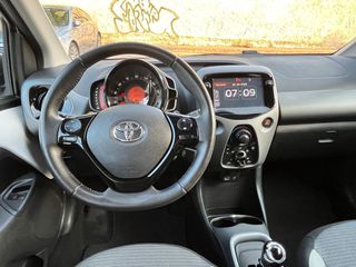 Toyota Aygo 2021 AUTOMATIC X- PLAY MMT-thumb-13