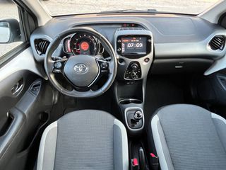 Toyota Aygo 2021 AUTOMATIC X- PLAY MMT-thumb-14