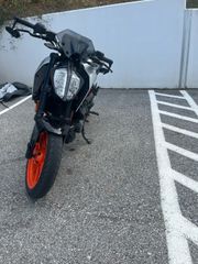 KTM 390 Duke 2021-thumb-3
