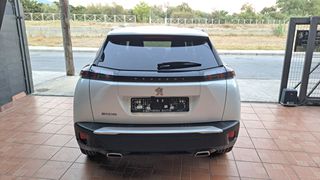Peugeot 2008 2021 1.2 PureTech Allure-thumb-5