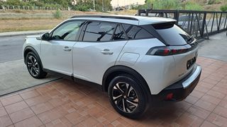Peugeot 2008 2021 1.2 PureTech Allure-thumb-6