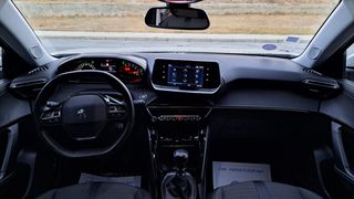 Peugeot 2008 2021 1.2 PureTech Allure-thumb-15