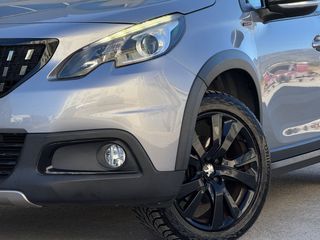 Peugeot 2008 2016 Gt Line-thumb-7