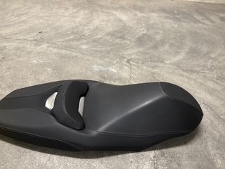 ΣΕΛΑ x-max 300 ΧΑΜΗΛΗ-thumb-2