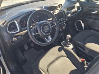 Jeep Renegade 2019-thumb-6
