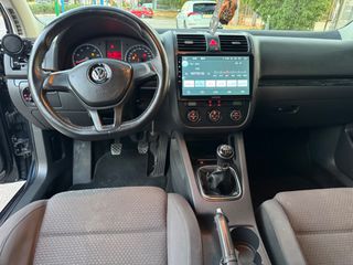 Volkswagen Golf 2009 TSI-thumb-12