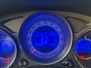 Citroen C4 2013-thumb-16