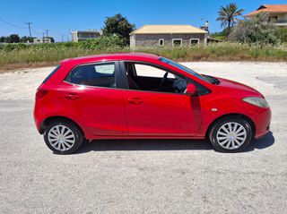 Mazda 2 2009