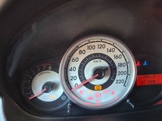 Mazda 2 2009-thumb-7