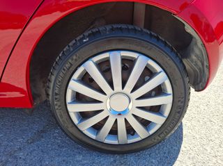 Mazda 2 2009-thumb-10