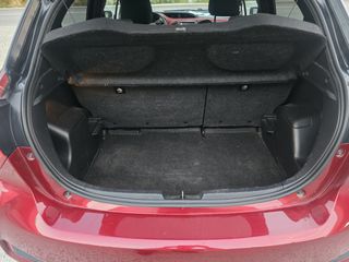 Toyota Yaris 2017-thumb-1
