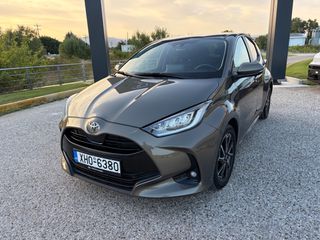 Toyota Yaris 2024 1.5P STYLE 31.631ΧΛΜ! ΑΡΙΣΤΟ!-thumb-2