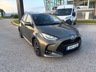 Toyota Yaris 2024 1.5P STYLE 31.631ΧΛΜ! ΑΡΙΣΤΟ!-thumb-5