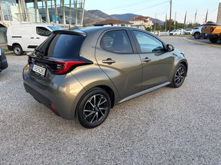 Toyota Yaris 2024 1.5P STYLE 31.631ΧΛΜ! ΑΡΙΣΤΟ!-thumb-9