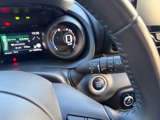 Toyota Yaris 2024 1.5P STYLE 31.631ΧΛΜ! ΑΡΙΣΤΟ!-thumb-36