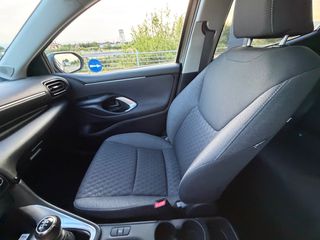 Toyota Yaris 2024 1.5P STYLE 31.631ΧΛΜ! ΑΡΙΣΤΟ!-thumb-48