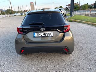 Toyota Yaris 2024 1.5P STYLE 31.631ΧΛΜ! ΑΡΙΣΤΟ!-thumb-12