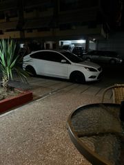 Ford Focus 2008 titanium-thumb-1