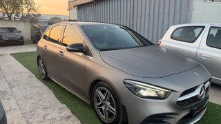Mercedes-Benz B 180 2019-thumb-5