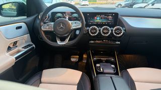 Mercedes-Benz B 180 2019-thumb-12