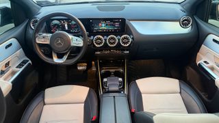 Mercedes-Benz B 180 2019-thumb-16