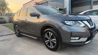 Nissan X-Trail 2018-thumb-2