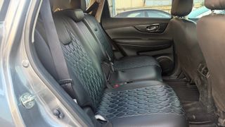 Nissan X-Trail 2018-thumb-13