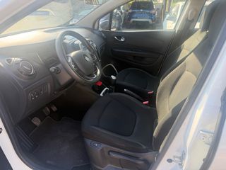 Renault Captur 2018 1.5 dCi Full Extra Book Service-thumb-8