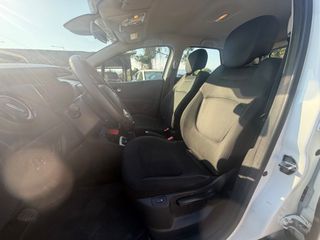 Renault Captur 2018 1.5 dCi Full Extra Book Service-thumb-10