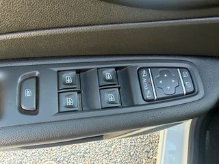 Renault Captur 2018 1.5 dCi Full Extra Book Service-thumb-11