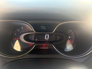Renault Captur 2018 1.5 dCi Full Extra Book Service-thumb-18