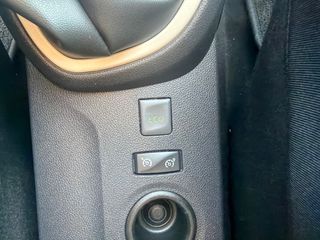 Renault Captur 2018 1.5 dCi Full Extra Book Service-thumb-22