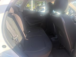 Renault Captur 2018 1.5 dCi Full Extra Book Service-thumb-27