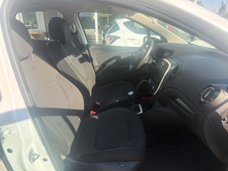 Renault Captur 2018 1.5 dCi Full Extra Book Service-thumb-29