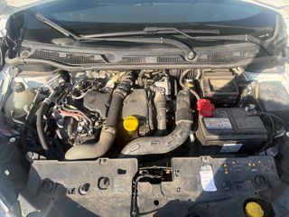 Renault Captur 2018 1.5 dCi Full Extra Book Service-thumb-33