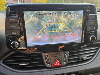 Hyundai i 30 2018 1.6CRDI 110PS   NAVI- CAM- CLIMA-XENON-thumb-15