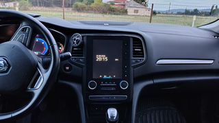 Renault Megane 2017 GRANDTOUR 1.5 TdCI 110 BOSE EDITION-thumb-16
