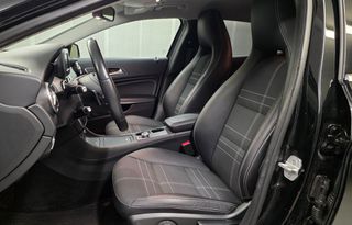Mercedes-Benz GLA 200 2015 Urban/Progressive-thumb-9
