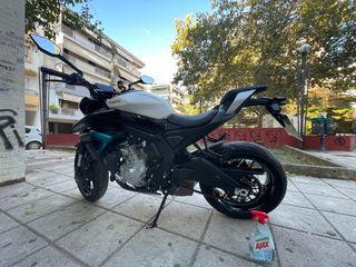 CFmoto 675 NK 2025