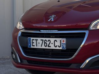Peugeot 208 2018 ΔΩΡΕΆΝ ΑΠΟΣΤΟΛΉ ΣΕ ΌΛΗ ΤΗΝ ΕΛΛΆΔΑ-thumb-4